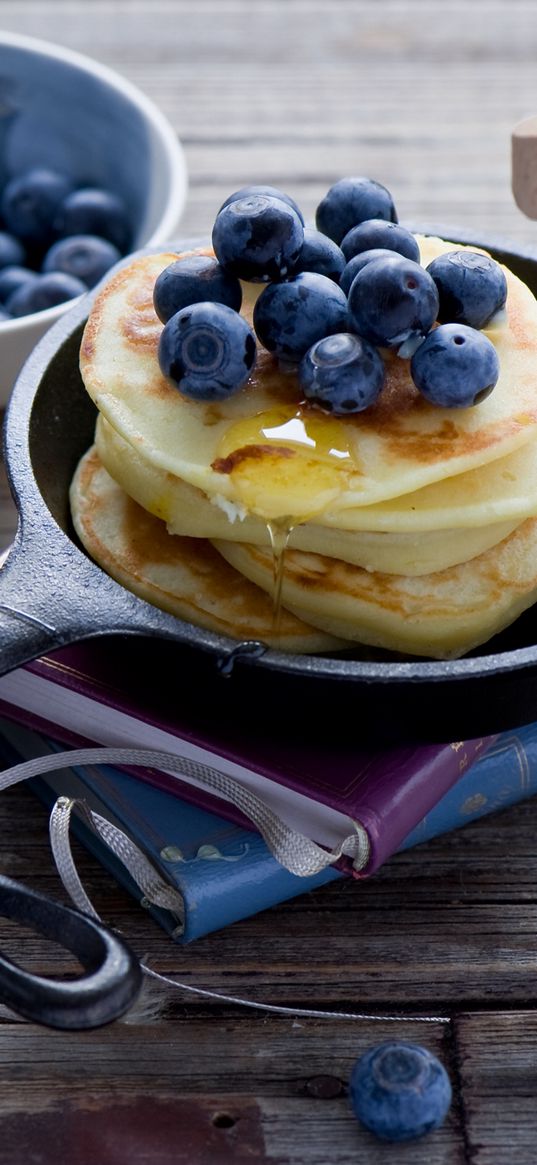 pancakes, honey, blueberries, carnival