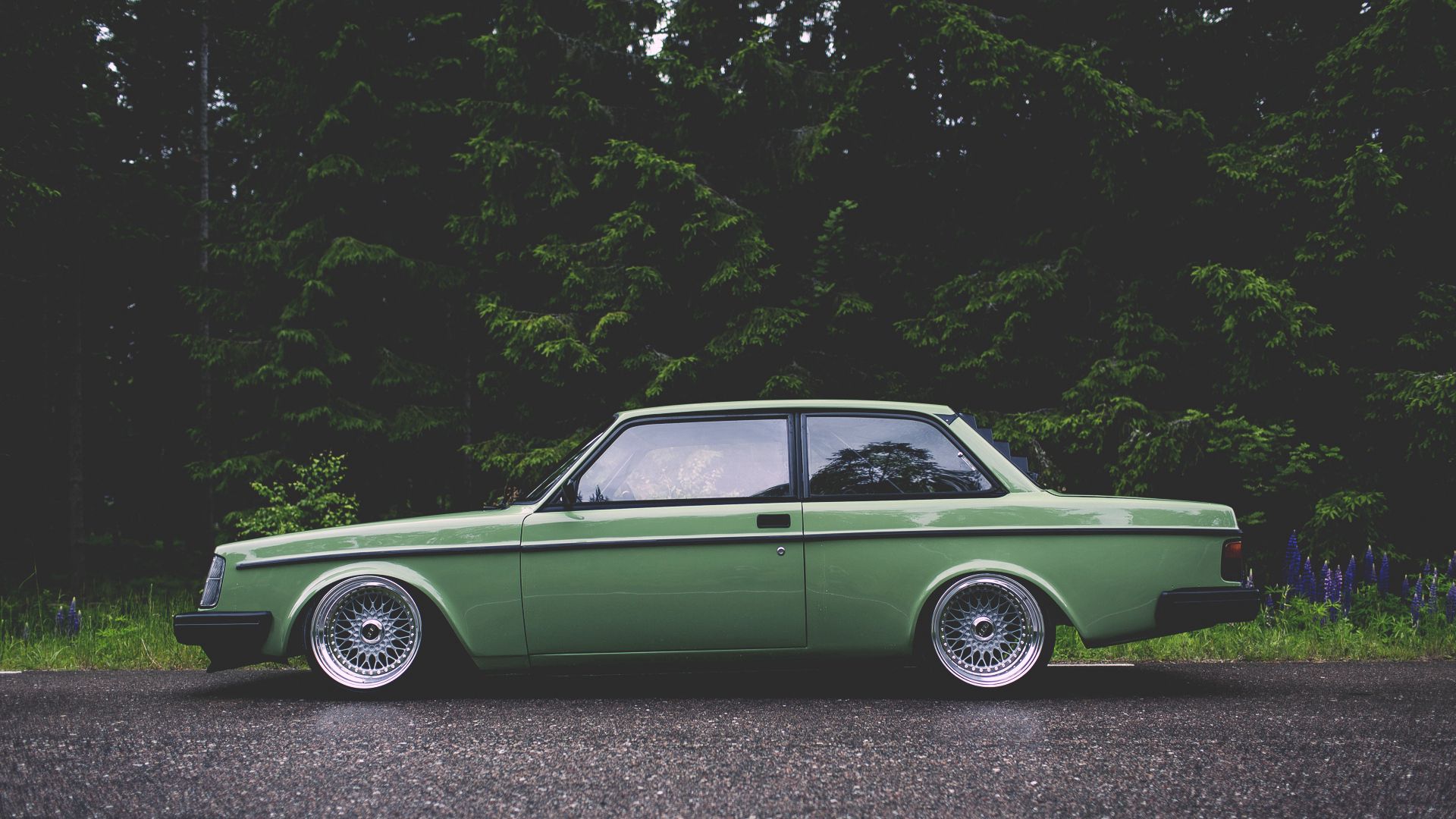 volvo, volvo 242, green, side view