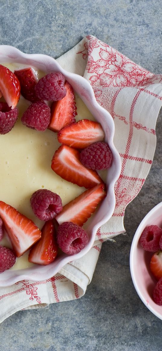 cake, berries, dessert, raspberry, strawberry