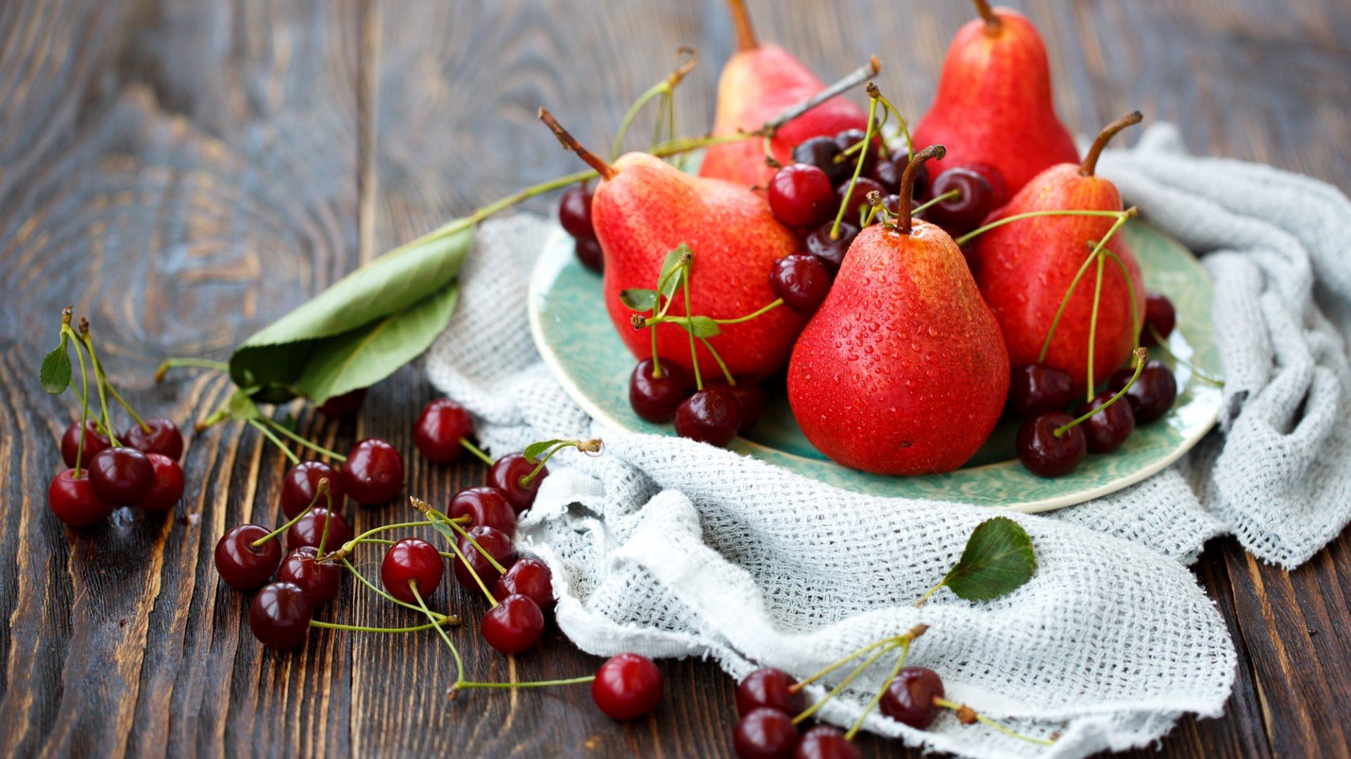 pears, cherries, berries, fruits