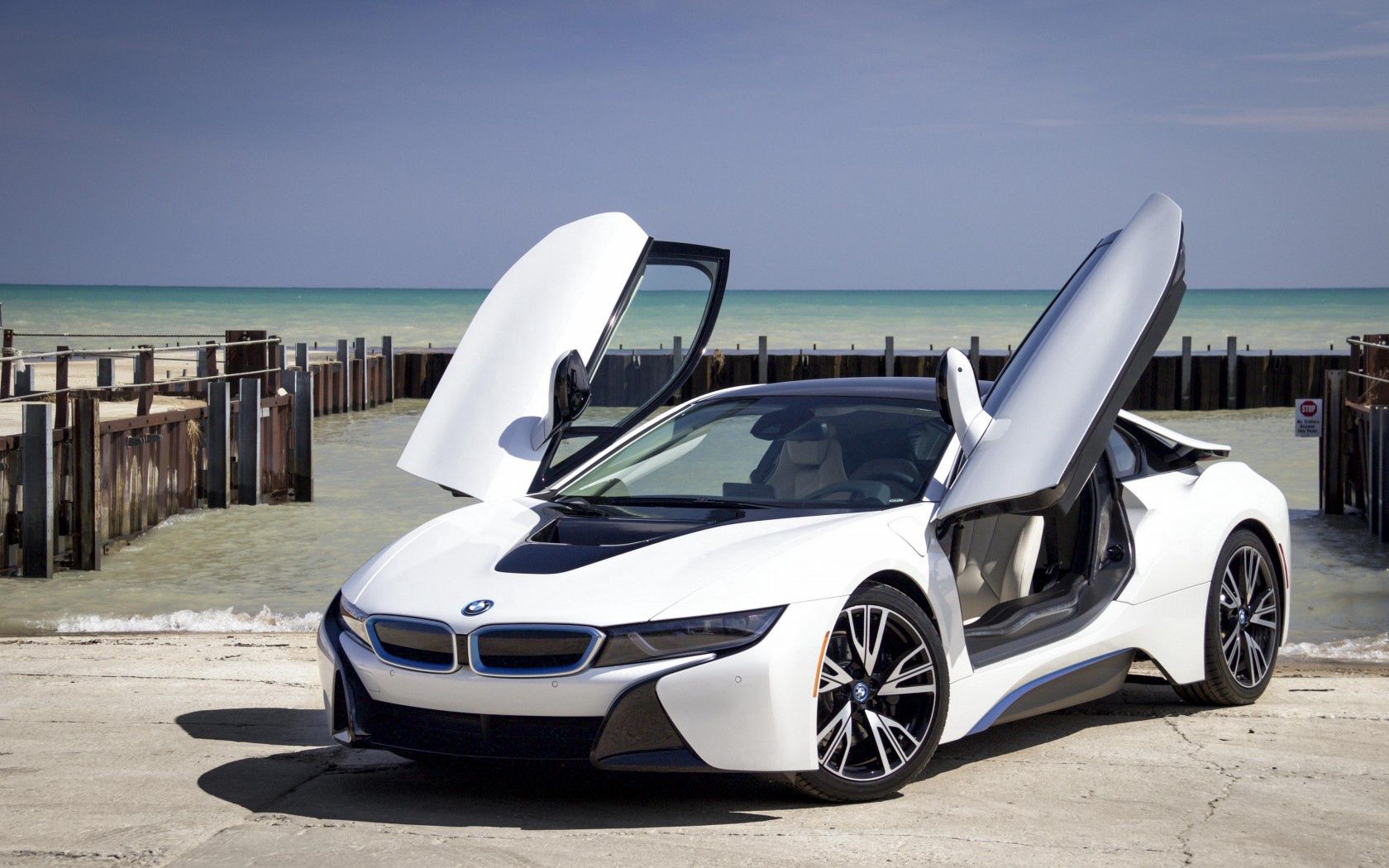 bmw i8, white, side view