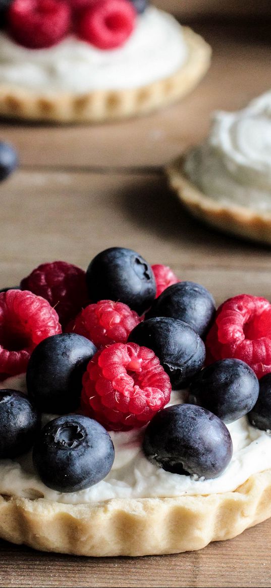 cake, berries, blueberries, raspberries