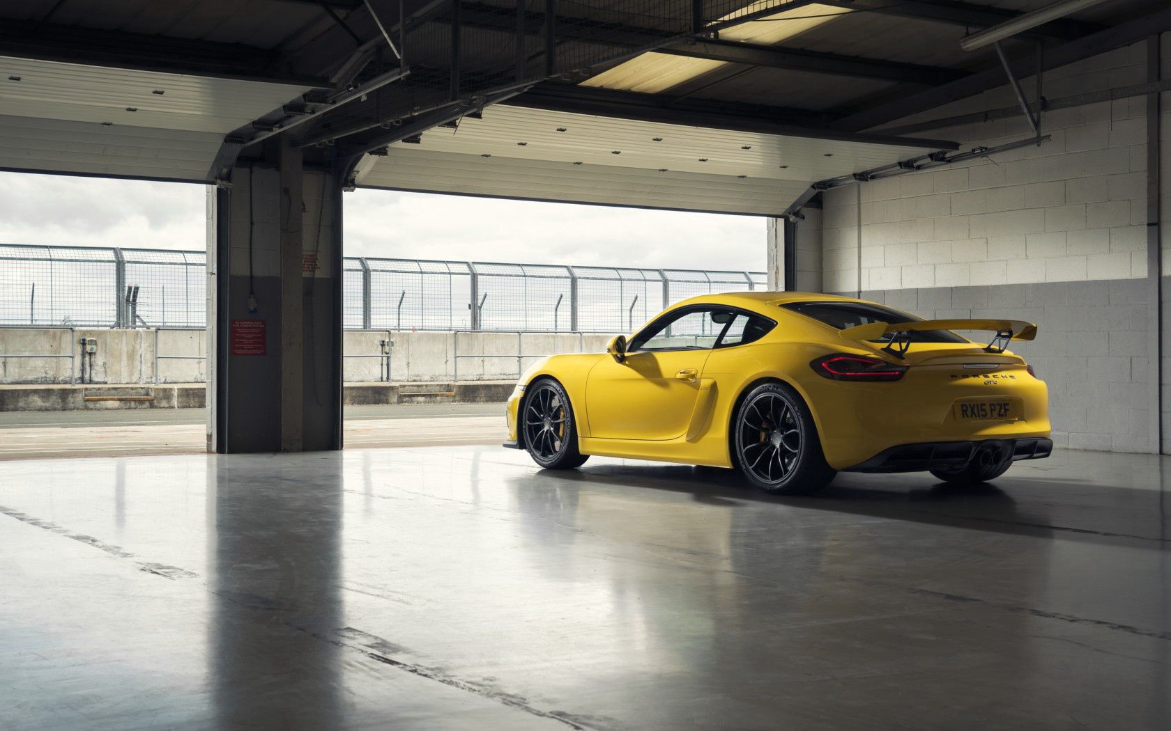 porsche, cayman, gt4, yellow, side view