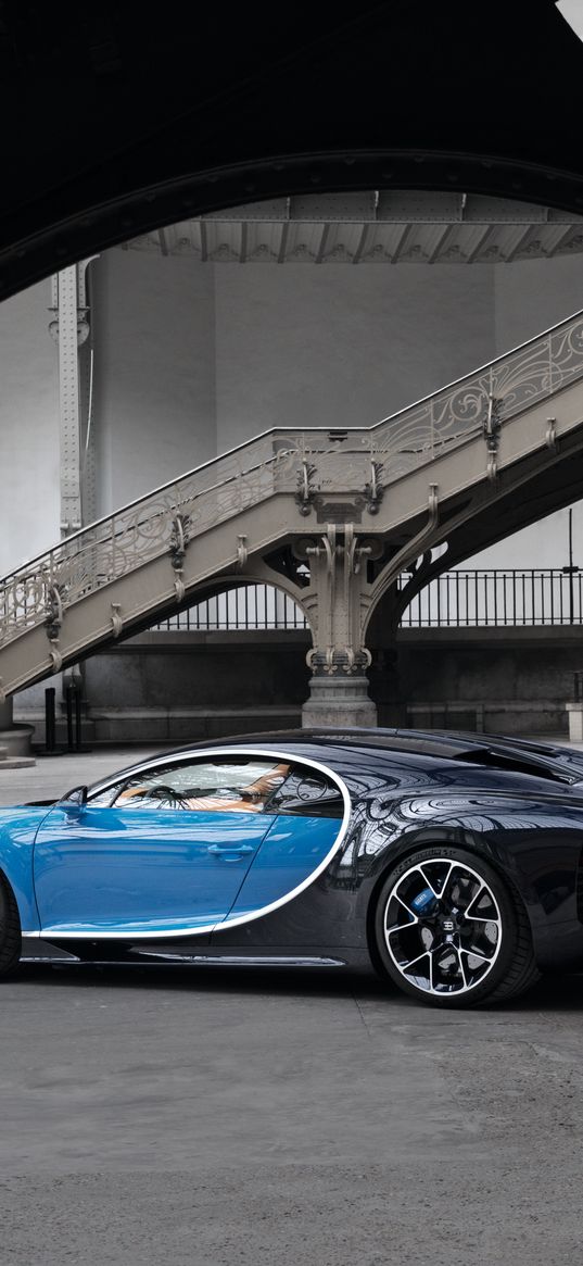 bugatti, chiron, side view