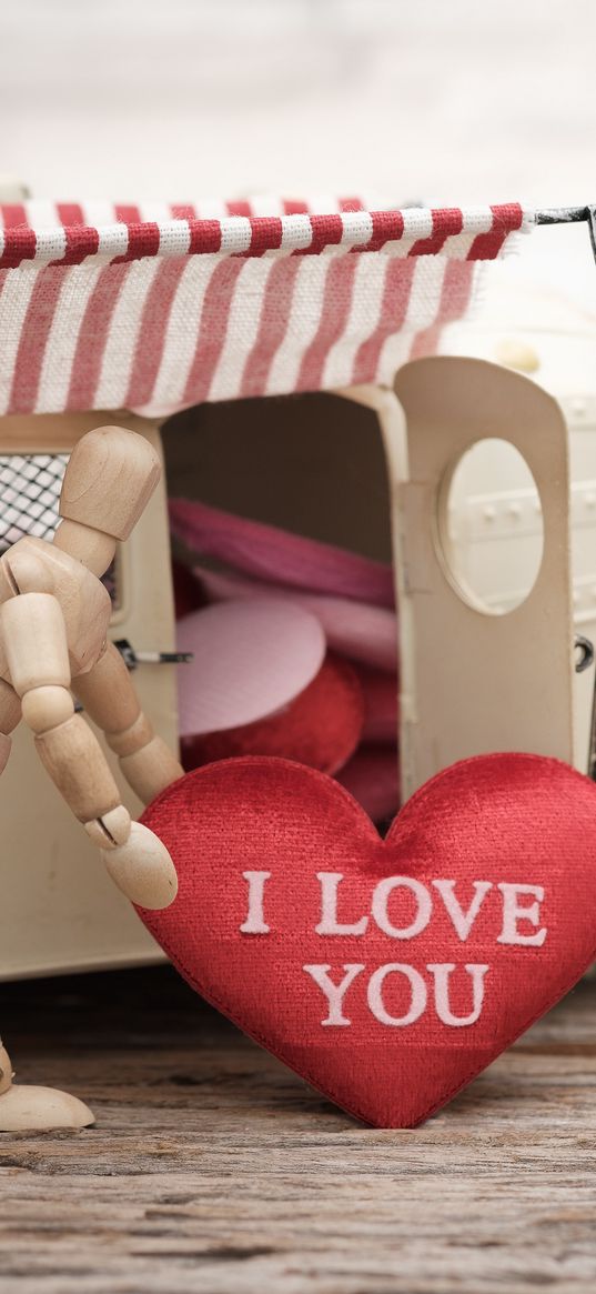 wooden figure, mannequin, heart, love