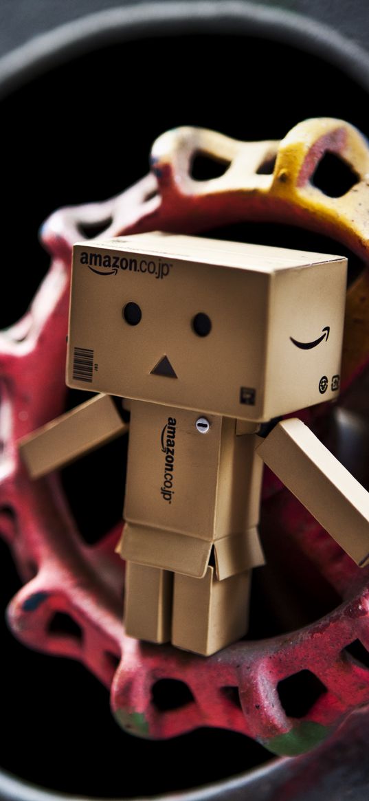 danbo, cardboard robot, construction, painted