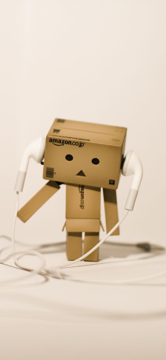 danbo, cardboard robot, headphones