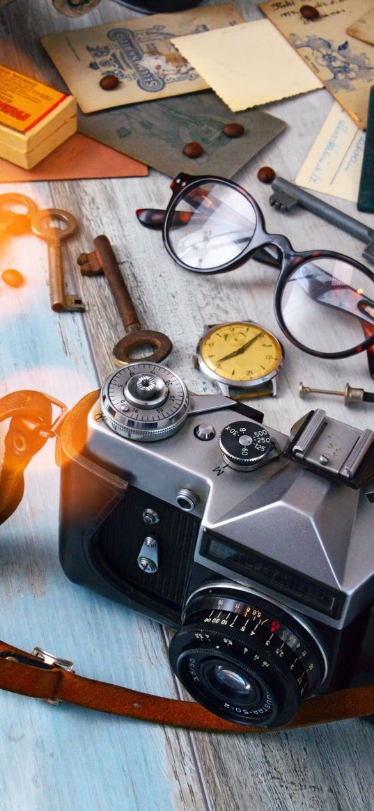 camera, retro, vintage, watch, glasses, keys