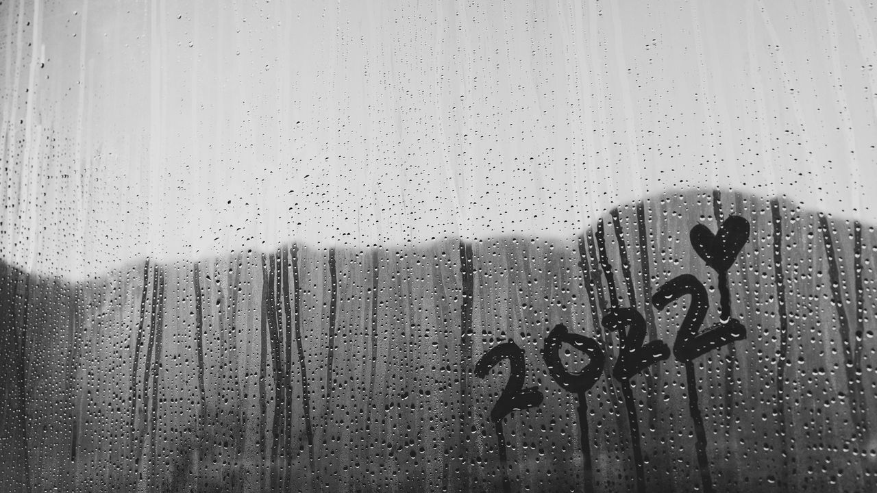 Wallpaper 2022, new year, heart, glass, rain, drops