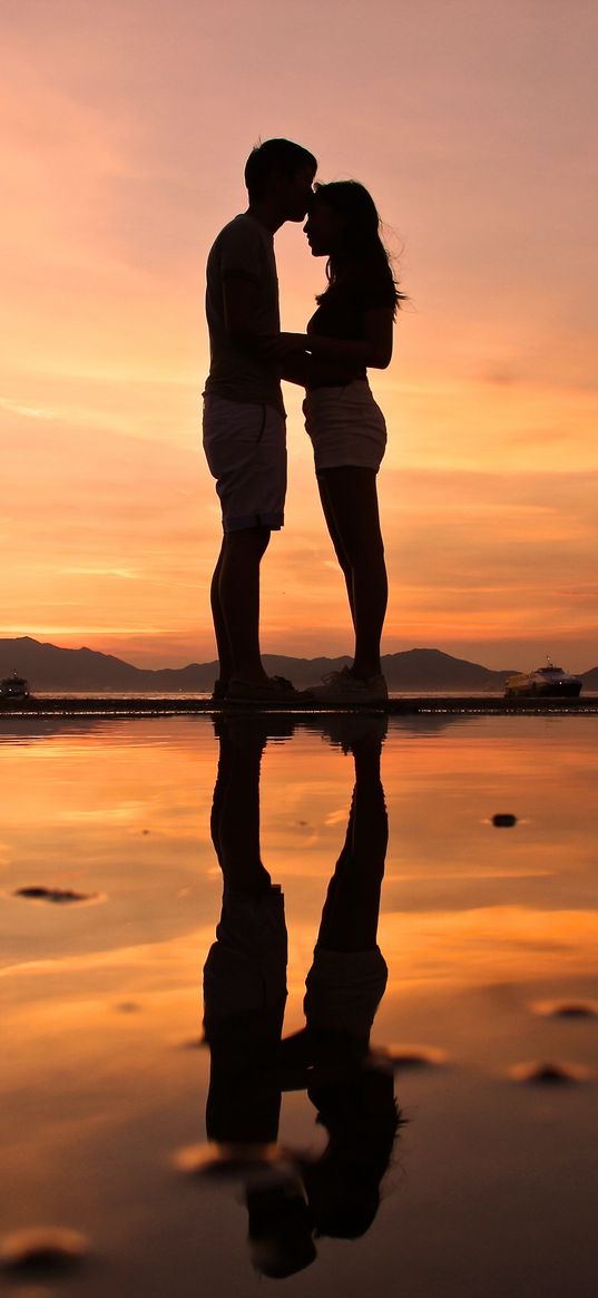 couple, silhouettes, kiss, love, coast, twilight, dark