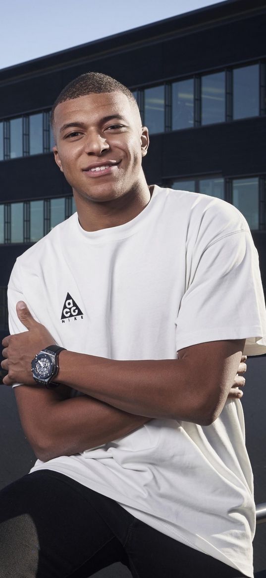 mbappe, man, football