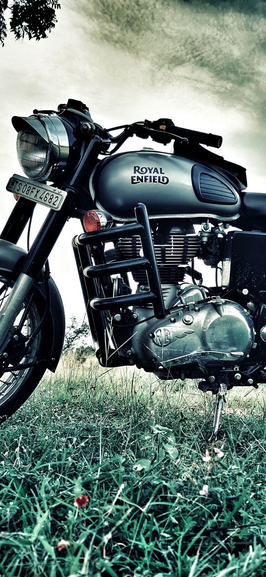 royal enfield, classic 350cc, motorcycle, motorbike