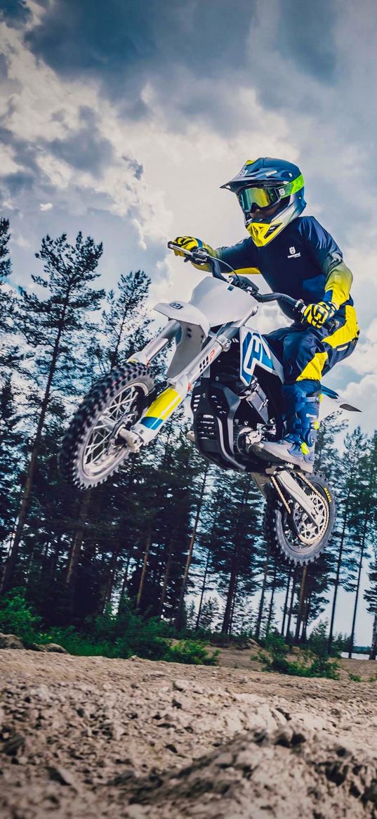 motorcycle, motorcyclist, racer, stuntman, stunts, jump, flight, forest