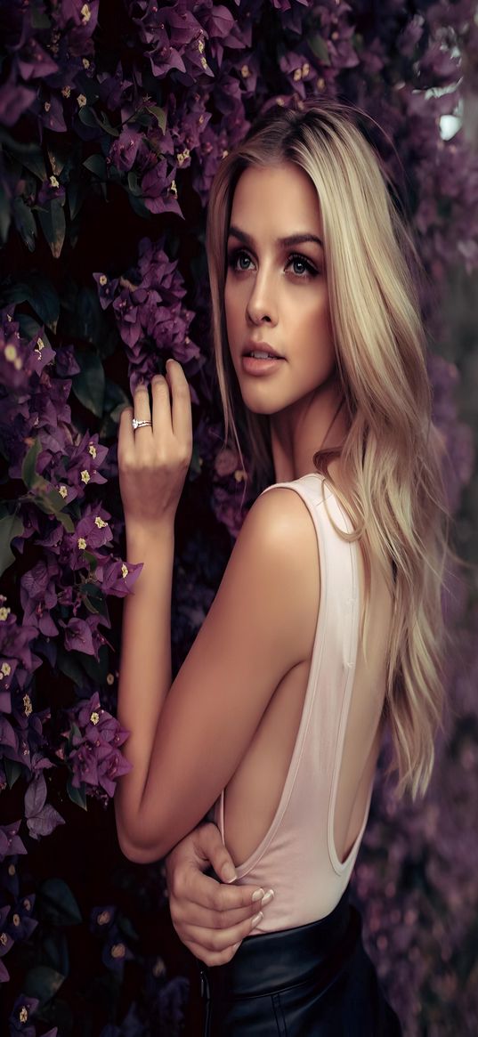marina laswick, girl, flowers, pink, model