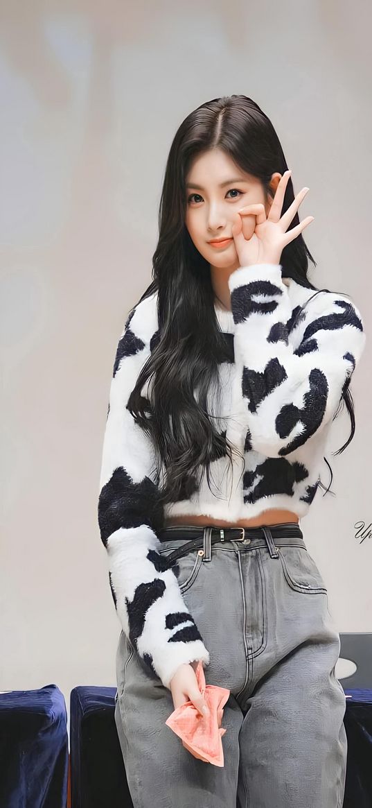 girl, beautiful, k-pop, wang yiren, singer, idol, everglow