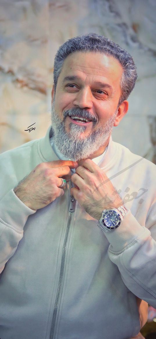 basem al-karbalay, actor, white clothes, watch