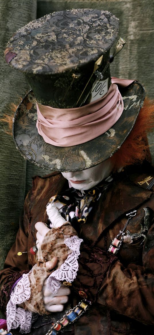 mad hatter, alice in wonderland, movie, johnny depp, hatter, sad