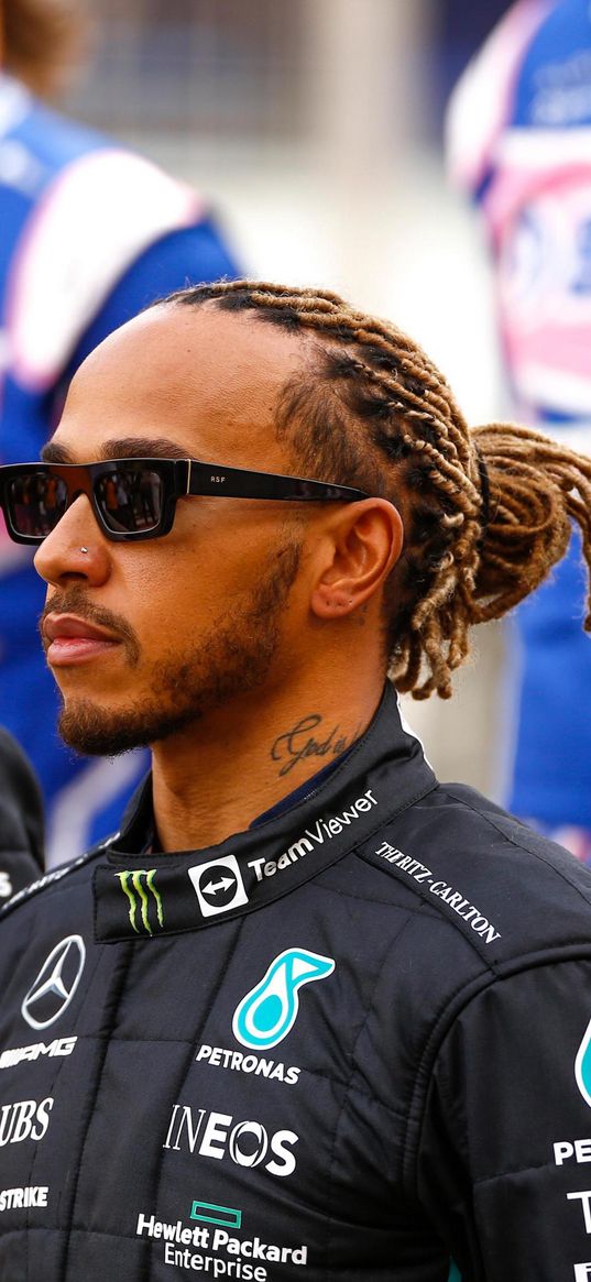 lewis hamilton, racing driver, formula one, racing, man, dreadlocks, sunglasses