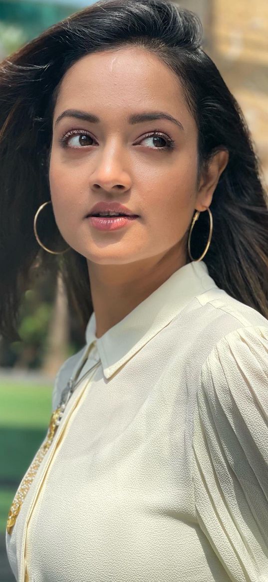 brunette, brown eyes, girl, model, earrings, blouse, india