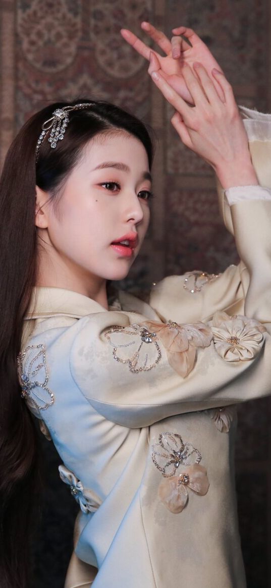 kang hyeon, iz*one, k-pop, korean, asian, brunette, girl, national costume