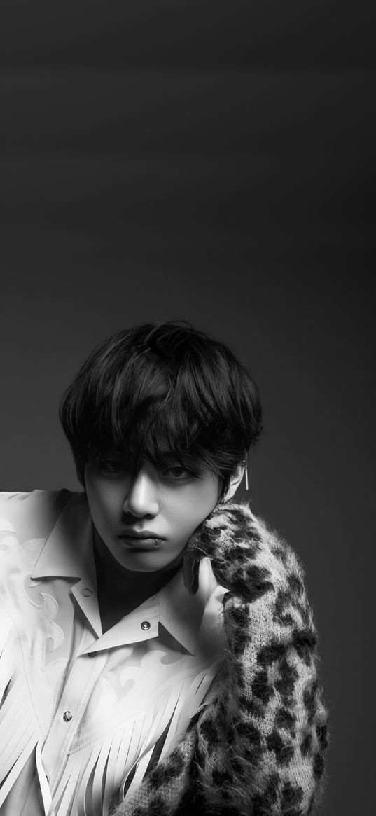 vi, kim taehyung, bts, band, singer, artist, korean, black and white