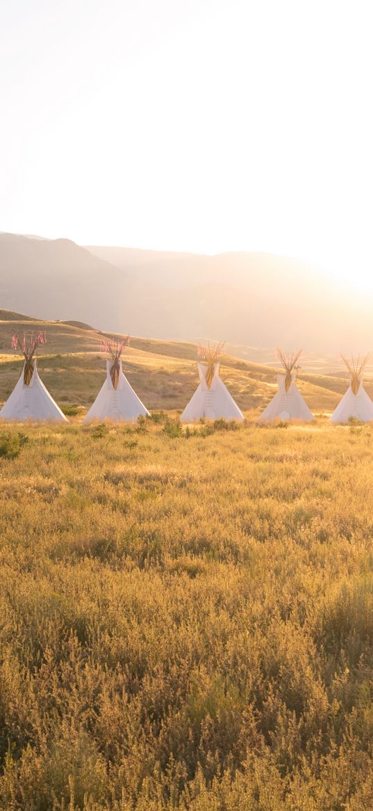 tipi, grass, sunshine, mountains