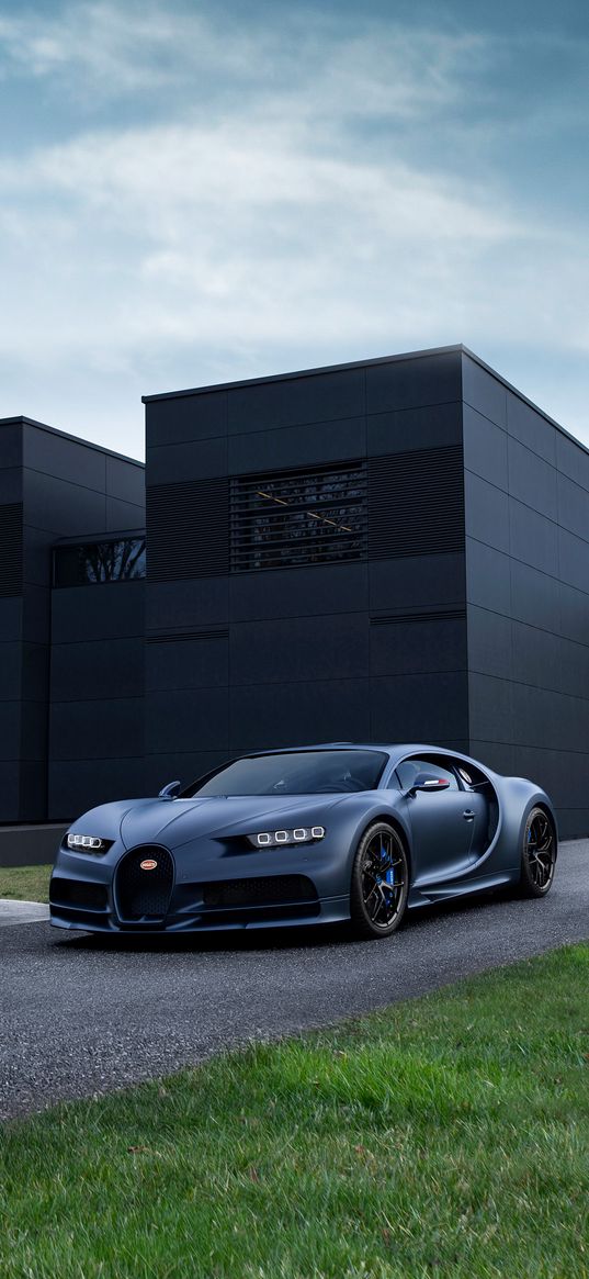 bugatti chiron, bugatti, sports car, car, black, house, luxury, lawn