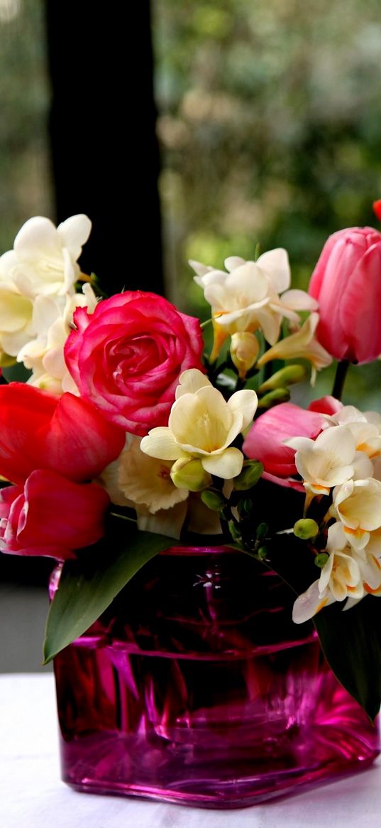 roses, freesia, flowers, daffodils, tulips, bouquets, vases