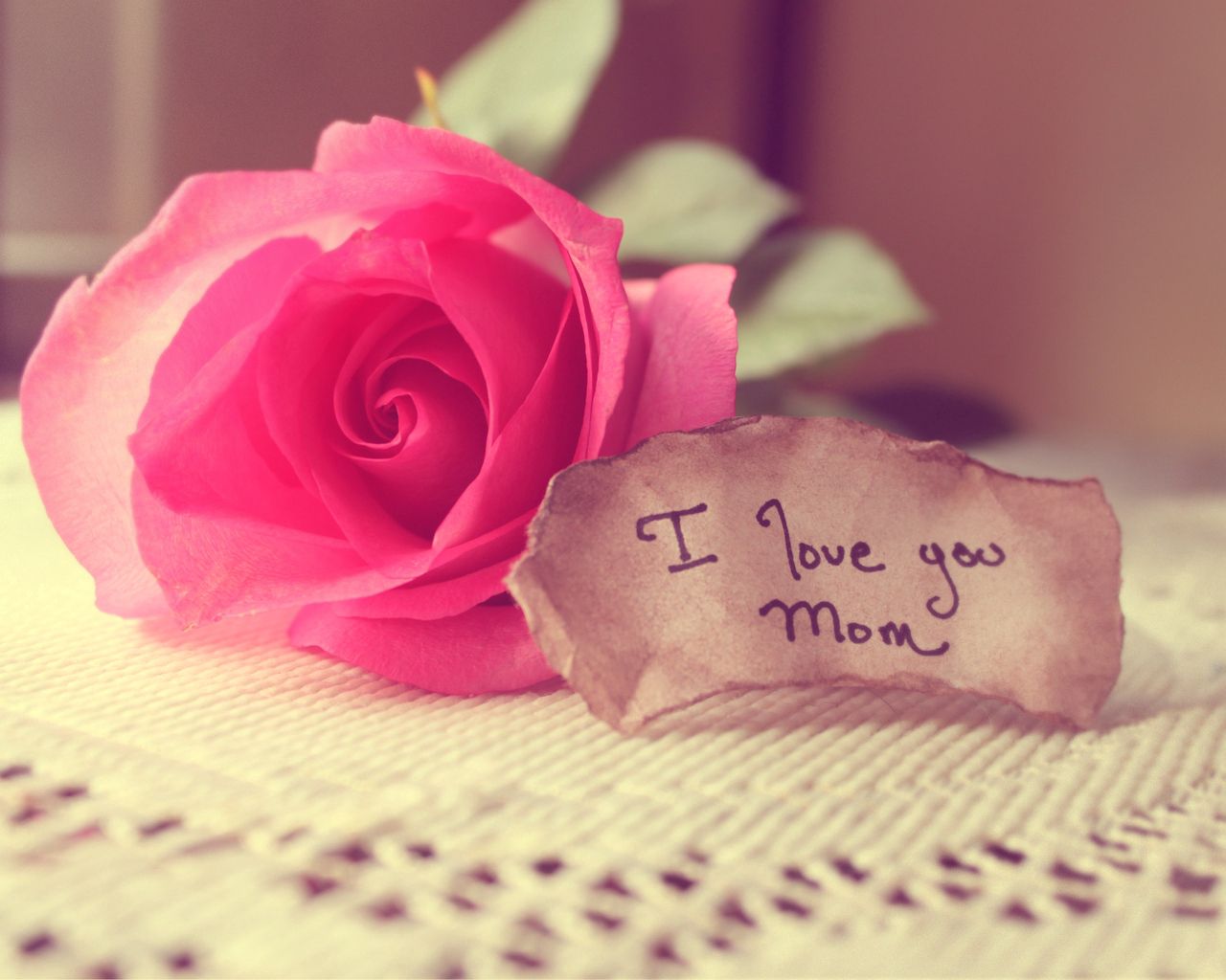 message, love, mom, rose