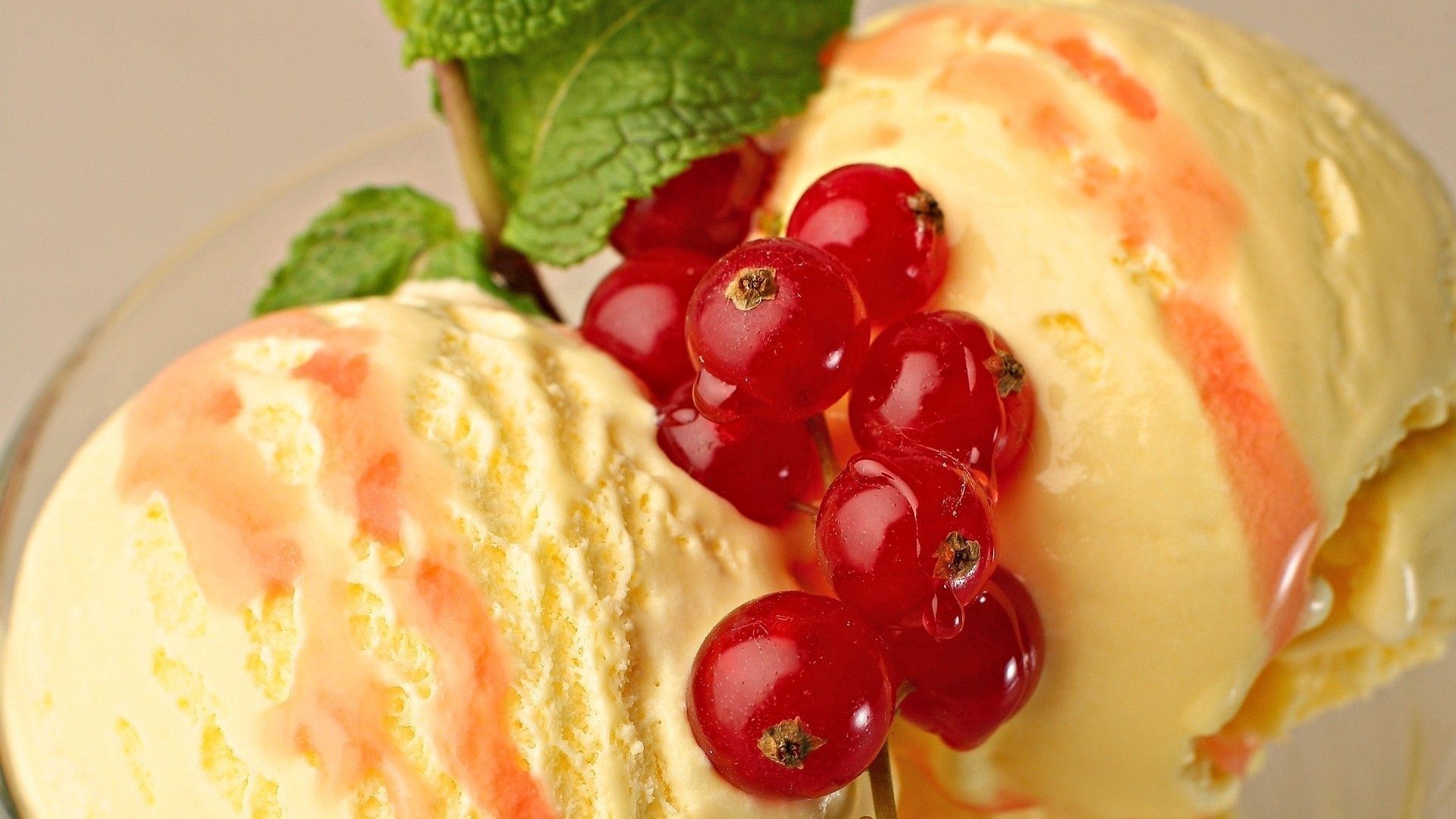 currant, ice-cream, balls, macro, mint