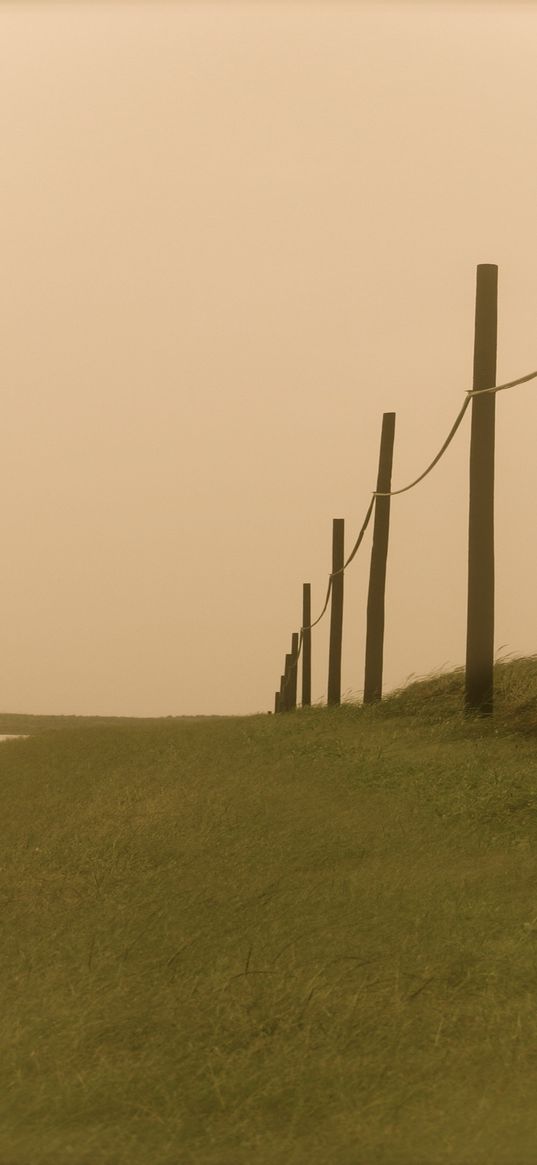 columns, rope, protection, dullness