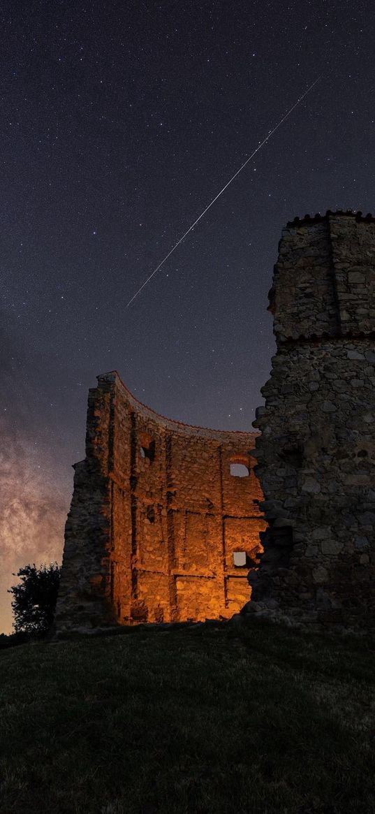 savannah, ruin, lights, milky way, comet, starry sky