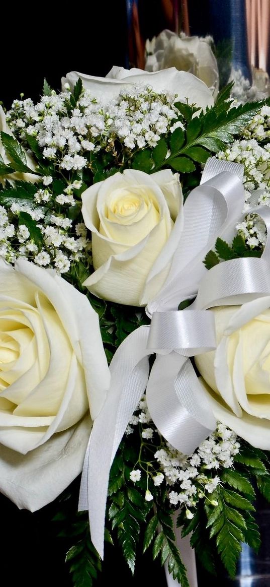 roses, gypsophila, bouquet, ribbon, crystal