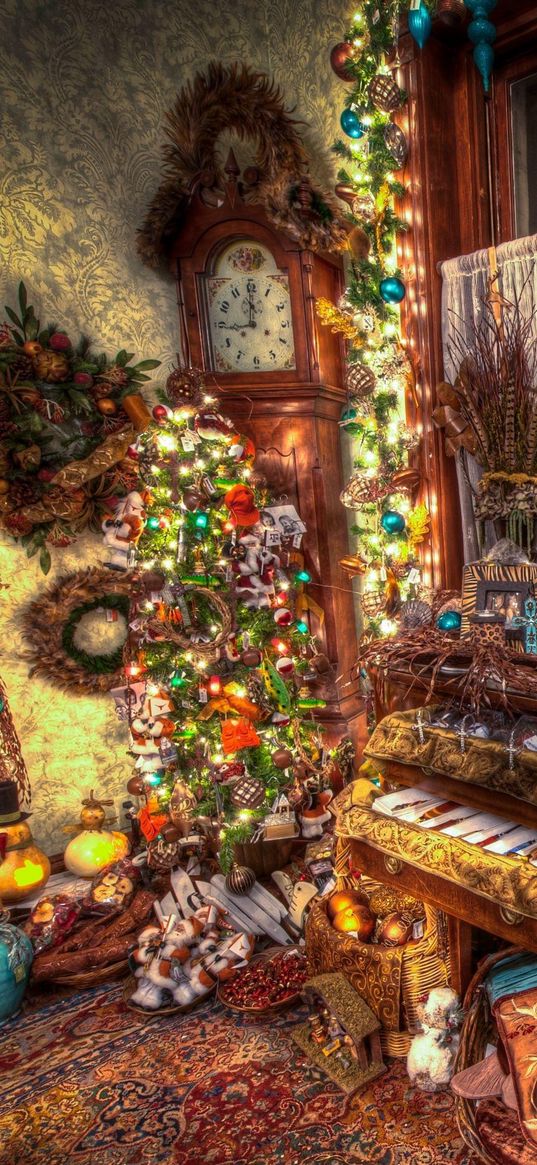 lodgings, christmas tree, clock, needles, ornaments, holiday, christmas, attributes