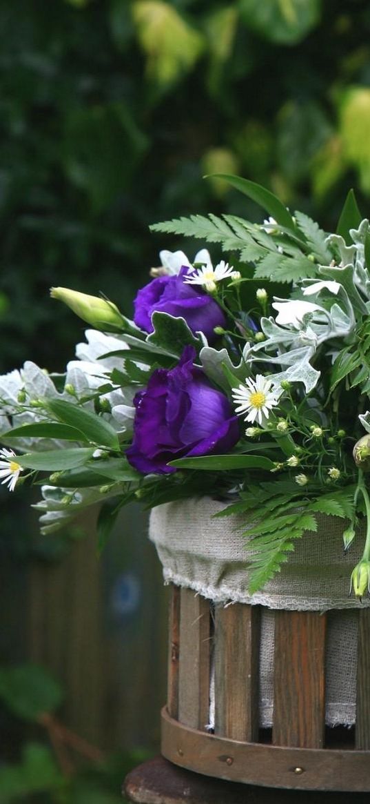 daisies, lisianthus russell, greens, basket, table