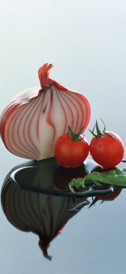 onion, tomato, city, reflection