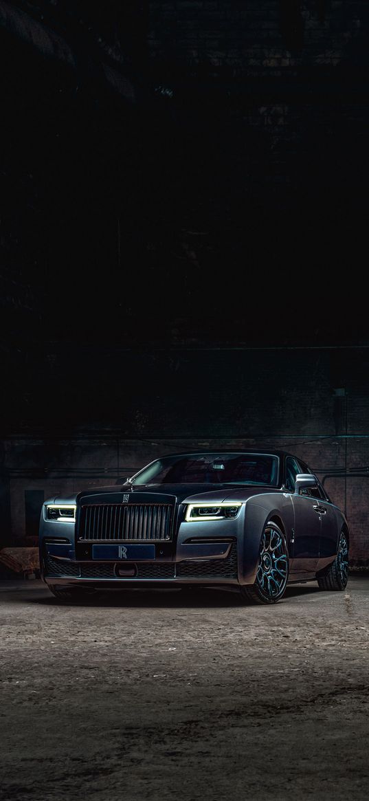 rolls-royce ghost, rolls-royce, car, gray, luxury, darkness, building