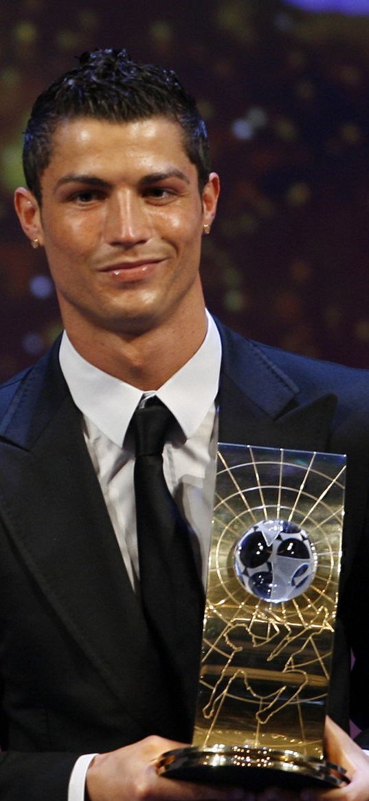 cristiano ronaldo, tuxedo, football player, award