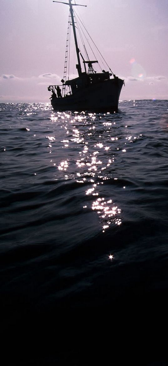 sea, boats, rippling