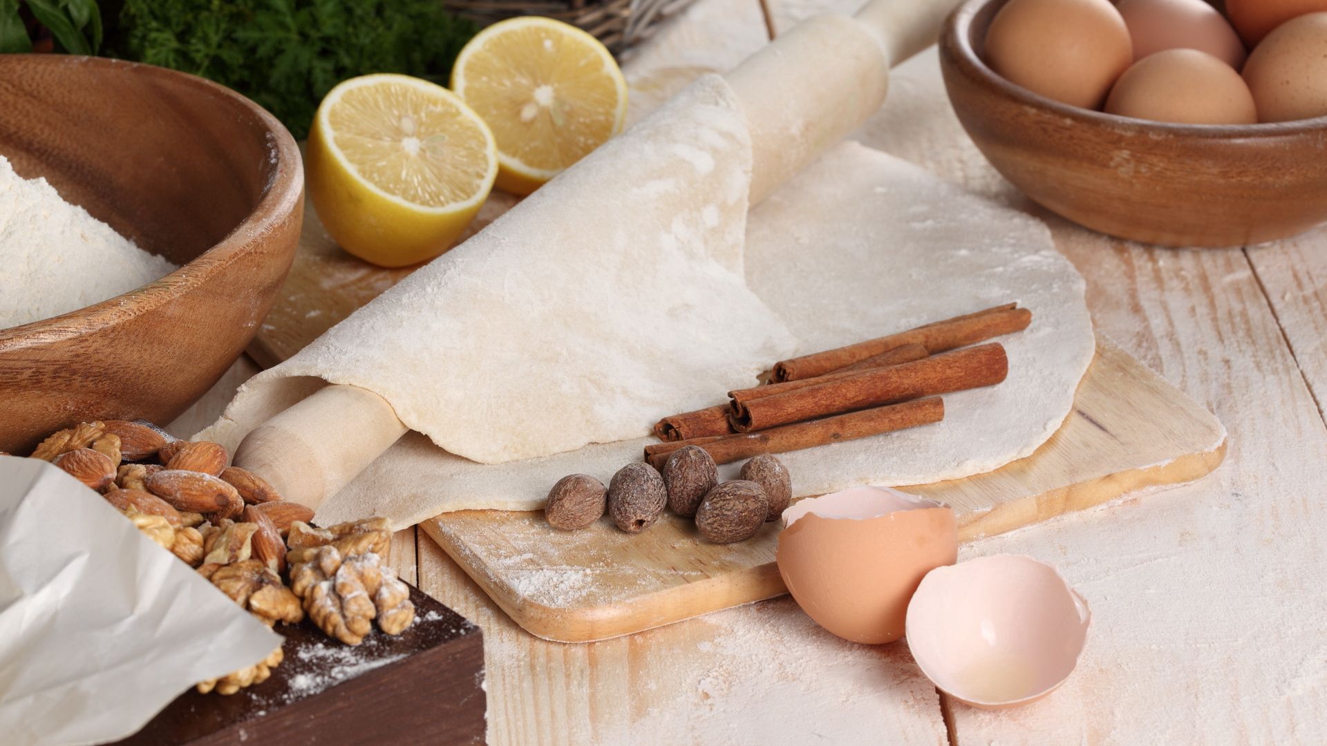 eggs, batter, flour, lemon