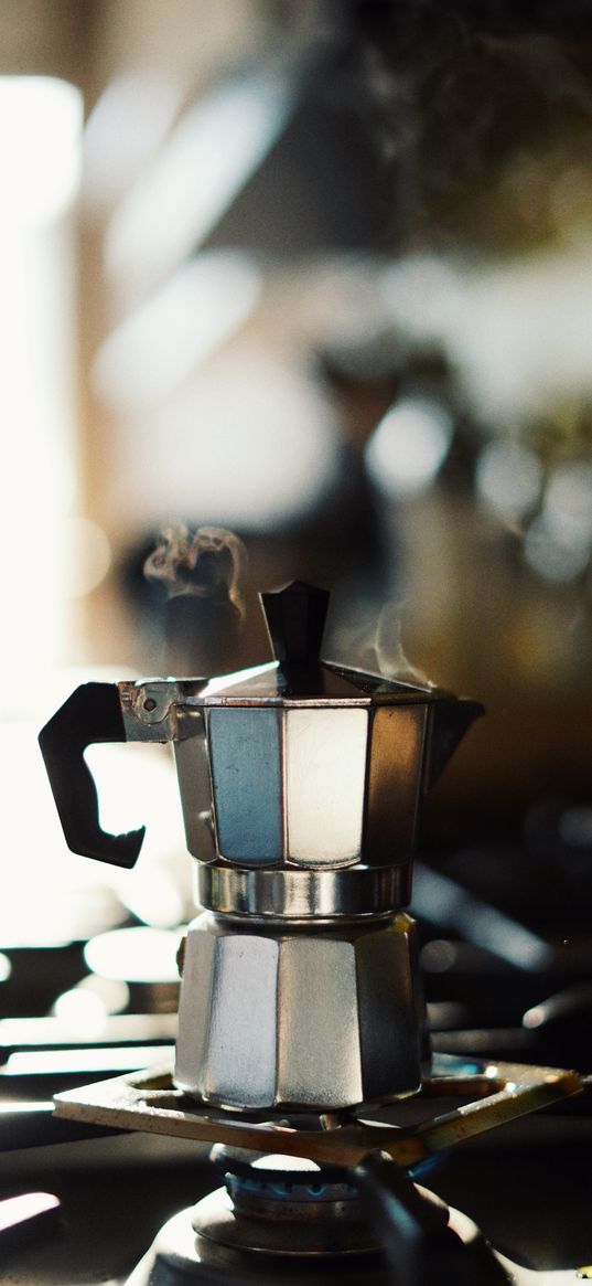 coffee maker, stove, sunlight