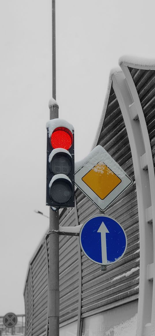 traffic light, road signs, fence, city, snow, winter