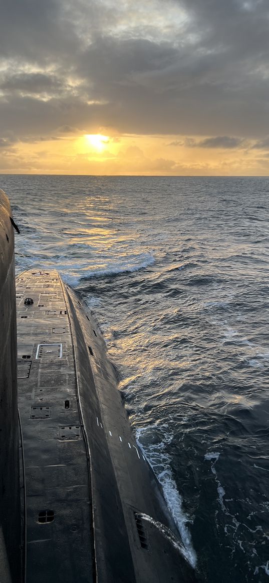 submarine, sea, sun