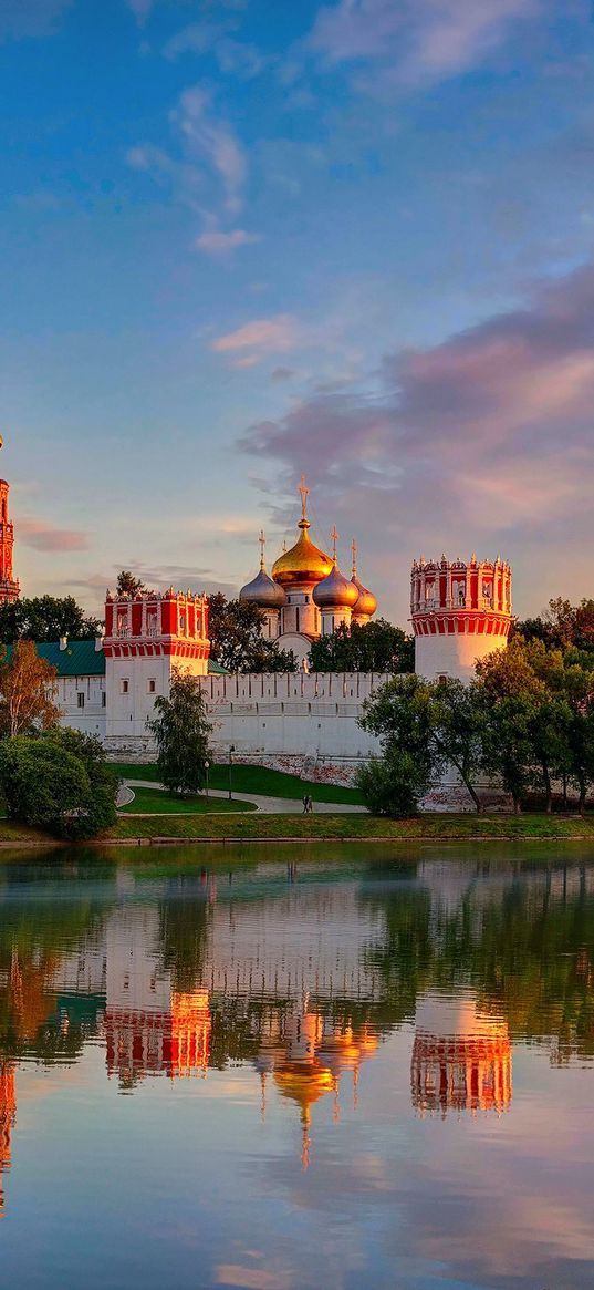 moscow, novodevichy convent mother of god of smolensk, summer