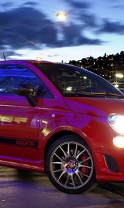 Preview wallpaper abarth 695, tributo ferrari, red, stylish, sports, side view, auto, city lights