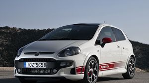Preview wallpaper abarth, punto evo, 2010, white, sports, front view, cars, track