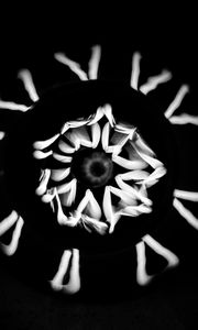 Preview wallpaper abstraction, kaleidoscope, bw, light, motion, motion blur