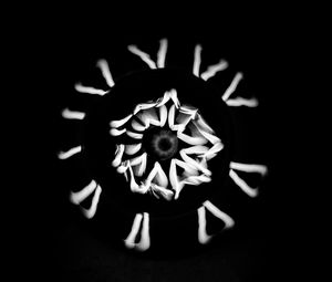 Preview wallpaper abstraction, kaleidoscope, bw, light, motion, motion blur