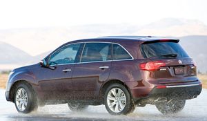 Preview wallpaper acura, mdx, vinous, jeep side view, drift, wet asphalt, auto