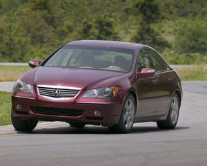 Preview wallpaper acura, rl, 2004, red, front view, style, cars, track, trees, grass, turn
